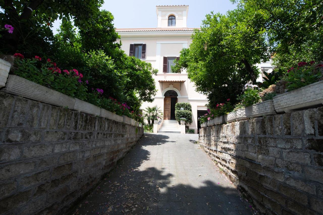 Domus Cordara - Splendido Appartamento Nel Verde Rom Exteriör bild
